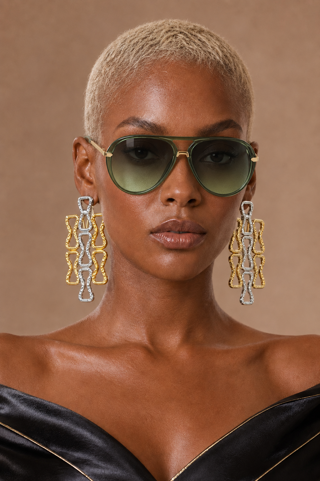 Amara oversized aviator shades in Emerald Green worn by a BLANC LOVE model